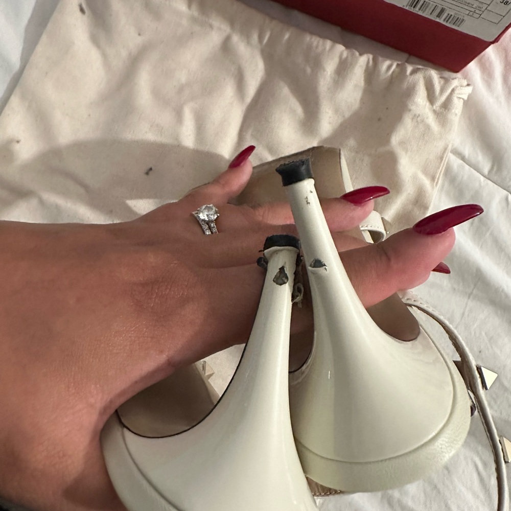 Valentino Garavani Rockstud Leather Heels Sandals Size EU 38.5 (Approx. US 8.5) - Picture 8 of 10